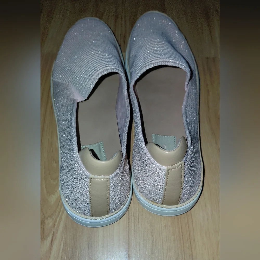 UGG Slip-On Knit Mules in Light Pink with Tan Trim - Picture 3 of 6